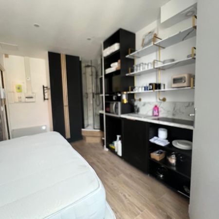 Batignolles, Montmartre Chambre 12M2 , Metro 13 Et 14 Paryż Zewnętrze zdjęcie