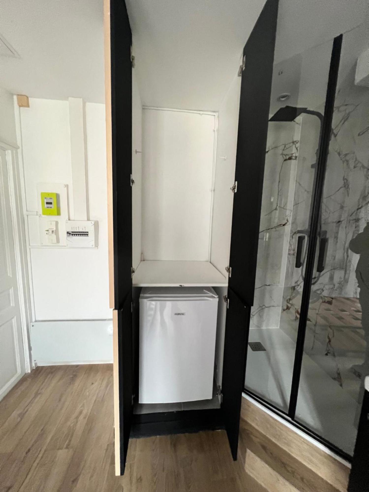 Batignolles, Montmartre Chambre 12M2 , Metro 13 Et 14 Paryż Zewnętrze zdjęcie