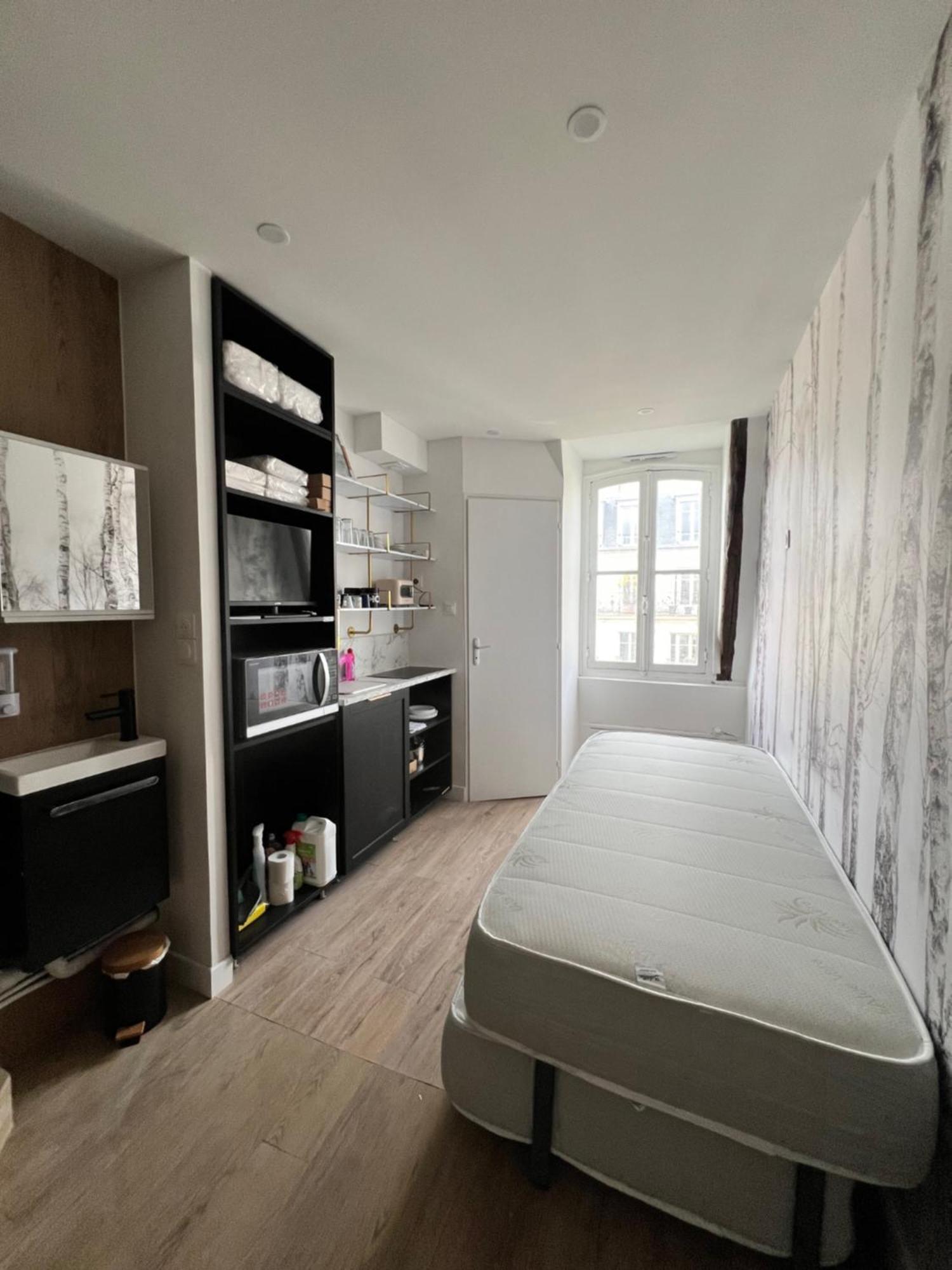Batignolles, Montmartre Chambre 12M2 , Metro 13 Et 14 Paryż Zewnętrze zdjęcie