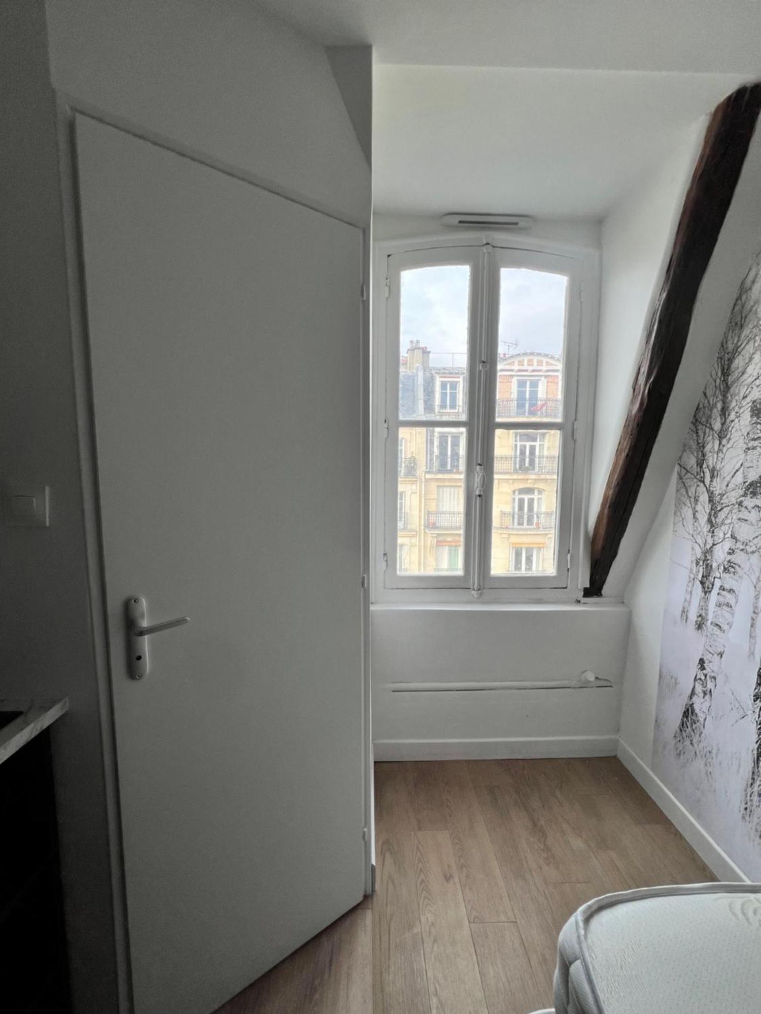 Batignolles, Montmartre Chambre 12M2 , Metro 13 Et 14 Paryż Zewnętrze zdjęcie